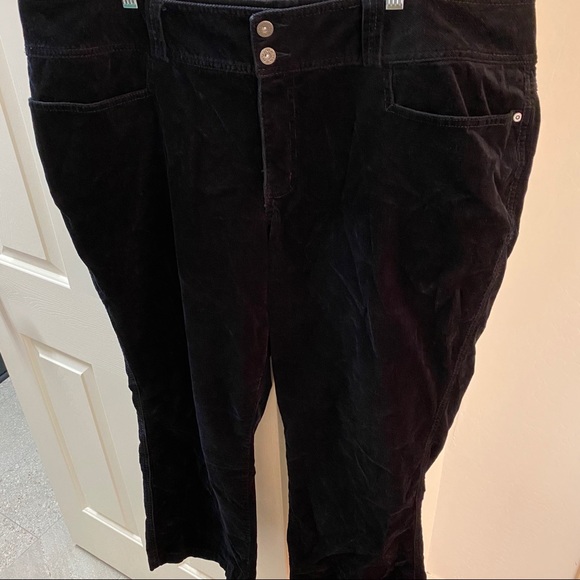 Lane Bryant Pants - 2/$12 Lane Bryant corduroy pants Sz 22 Petite EUC
